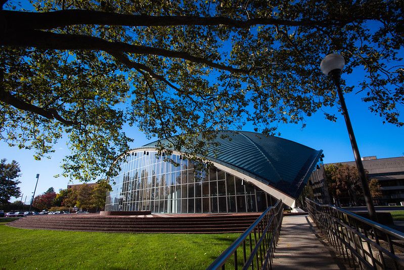 The MIT Coop @ Kendall Square Bookstore: Shop Textbooks